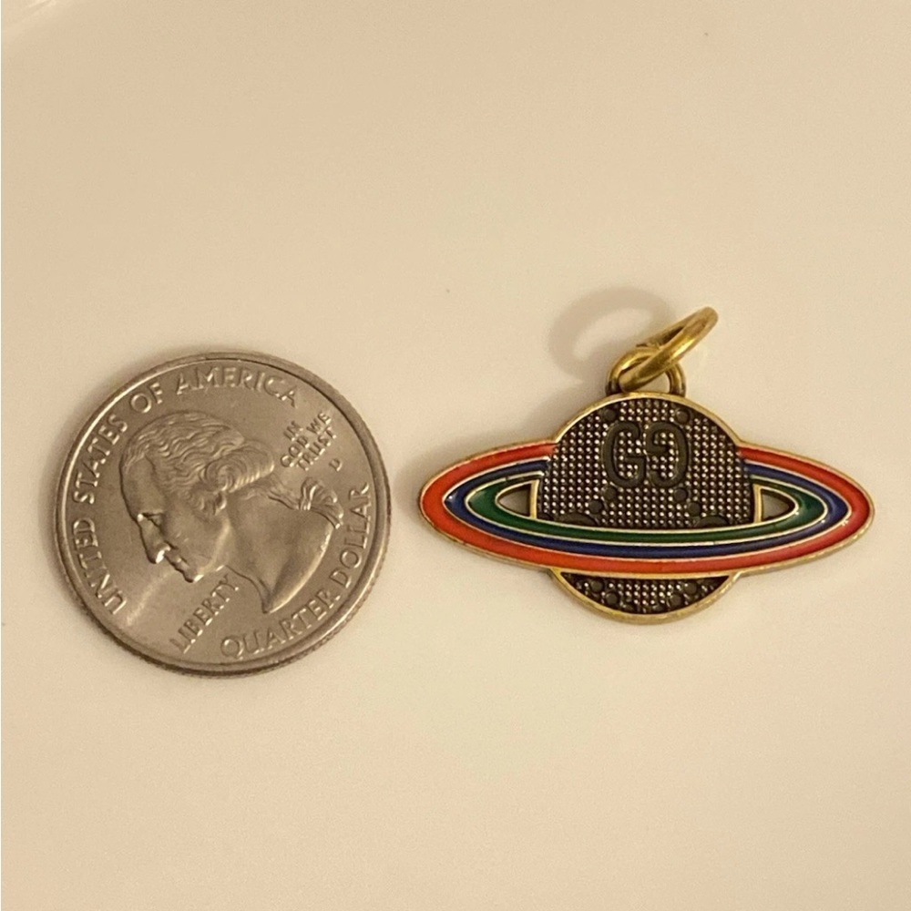 Auth Gucci Saturn Pendant with Multicolor Rings - Picture 2 of 4